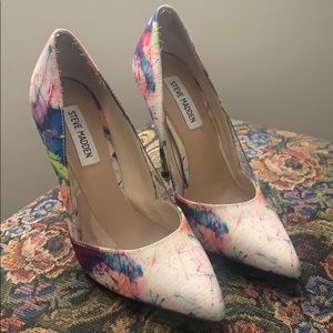 💐 Steve Madden Pumps